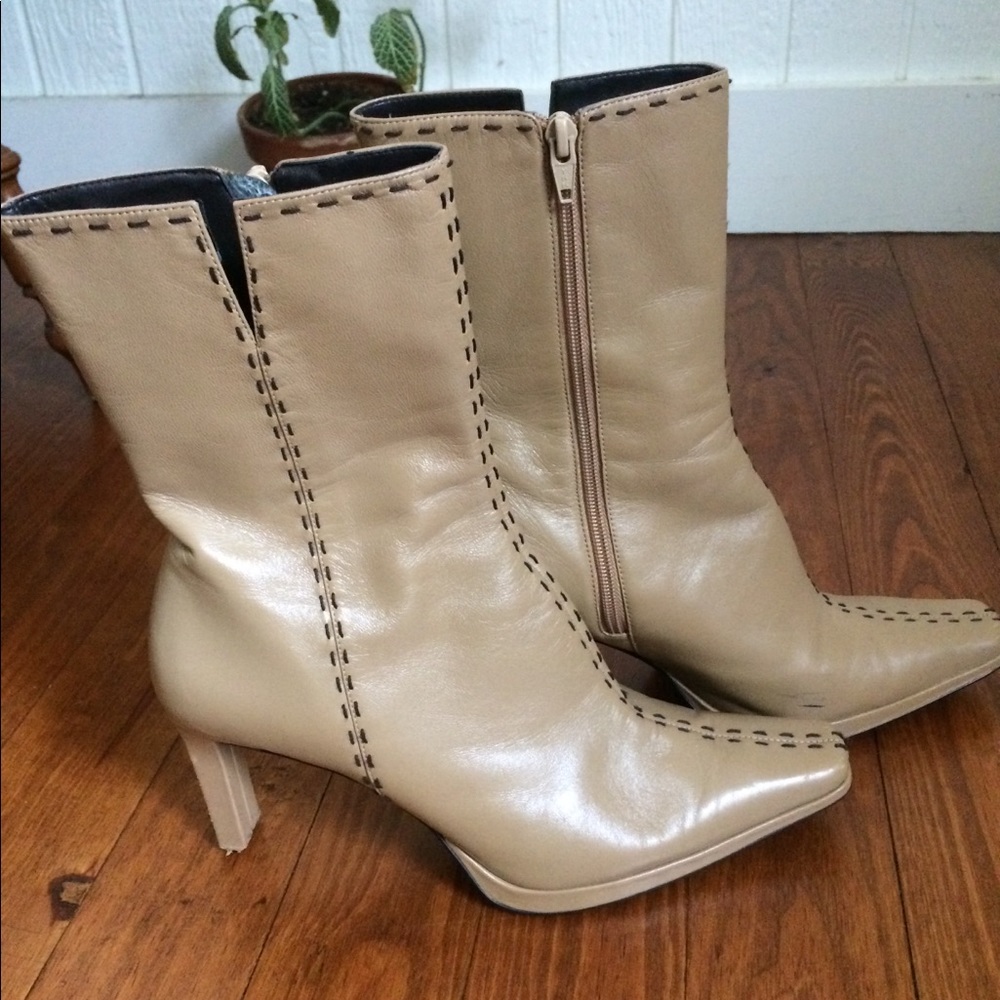 Nine West neutral boots 8 1/2